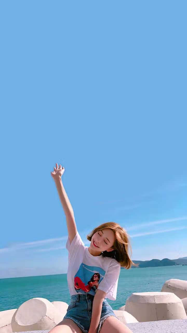 安东·李恩：凭借不懈的跑动和精准的传球，他为全黑队创造进攻机会